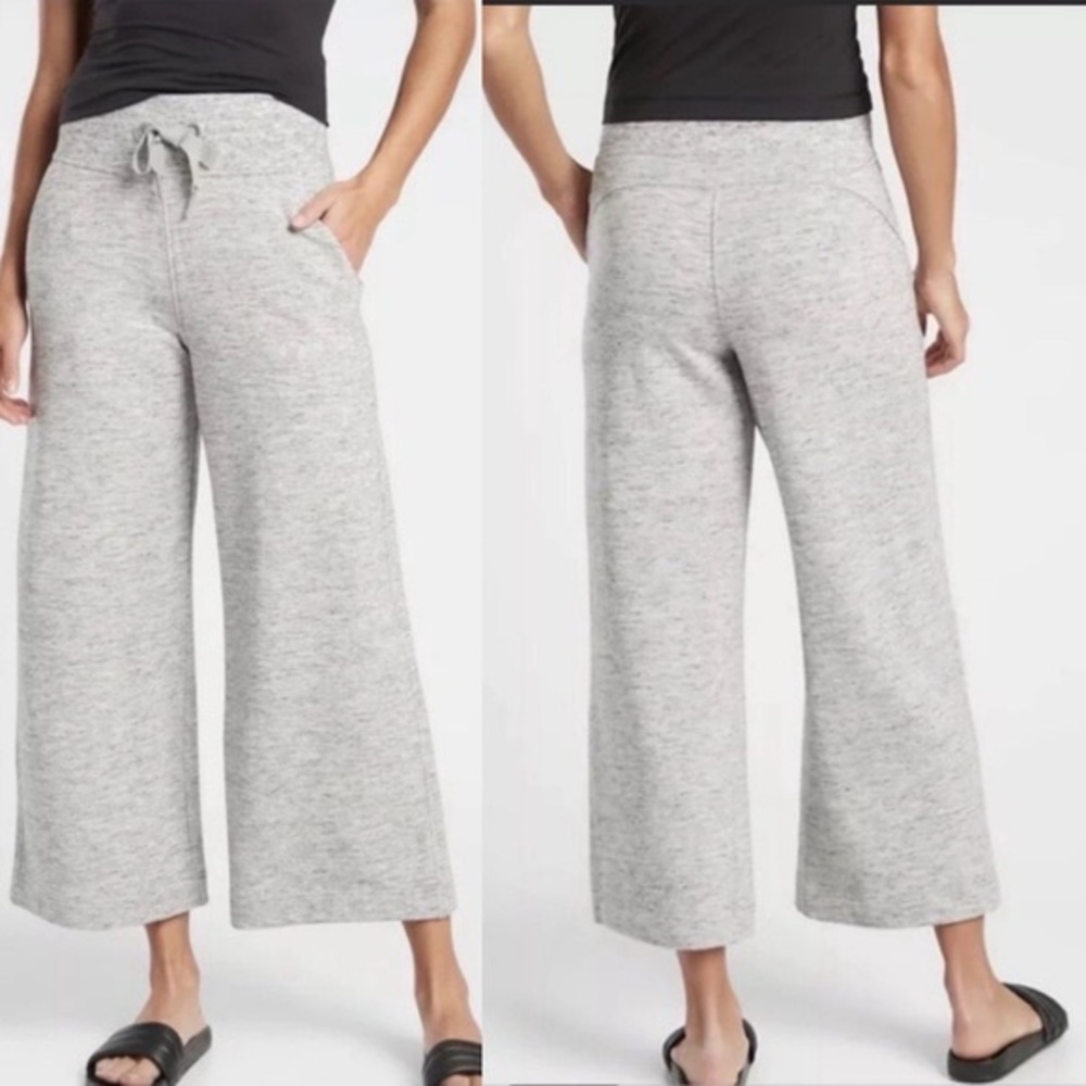 ATHLETA | balance wide leg crop size small
